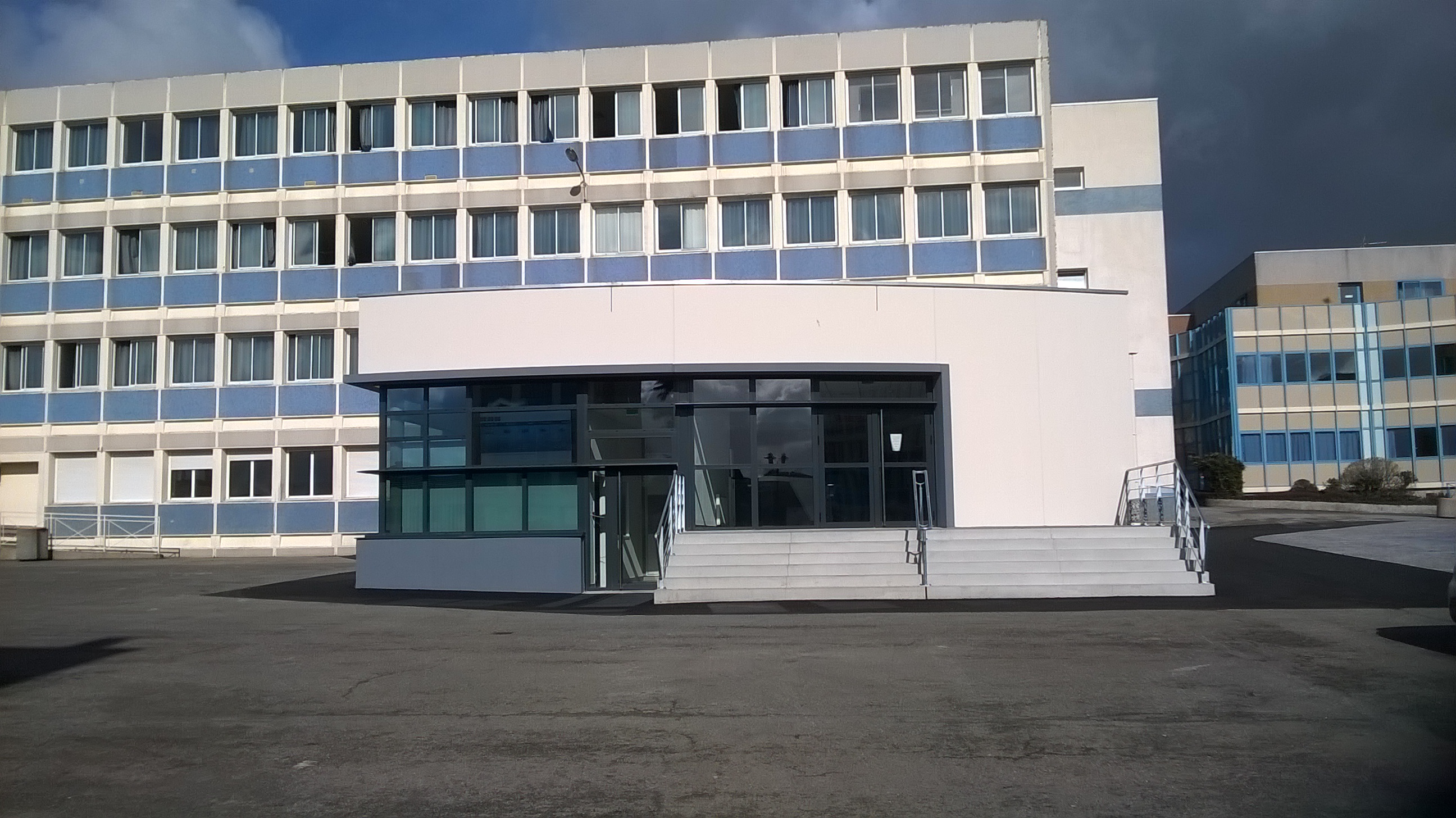 collège et lycée la croix rouge à brest